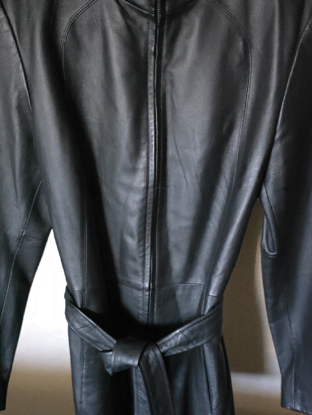 Vintage Worthington| Black Lambskin Leather Belted Women's Jacket - Moto Style M - Picture 9 of 11
